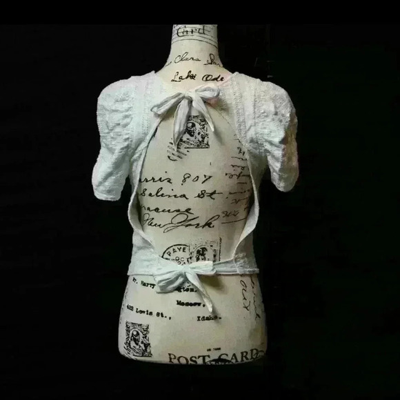 FREE PEOPLE Open Back tie ADORABLE White Top size XS Eyelet detail Fairycore - Picture 5 of 12